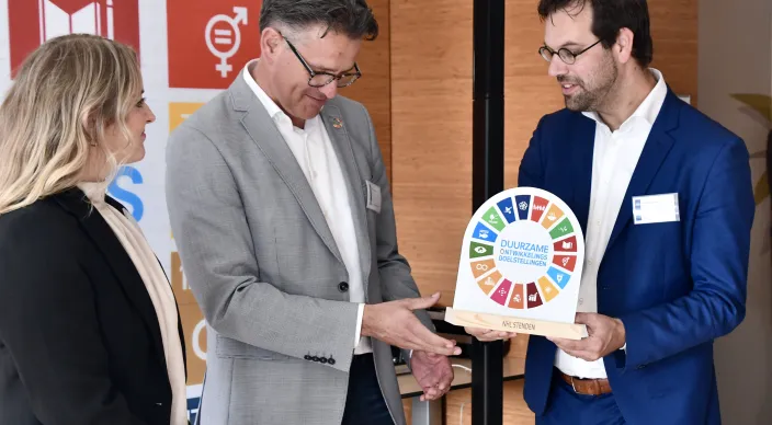 NHL Stenden ontvangt gouden SDG Predicaat